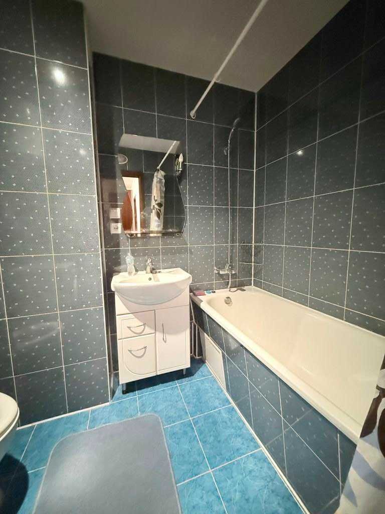 Продається простора однокімнатна квартира загальною площею 50 м²