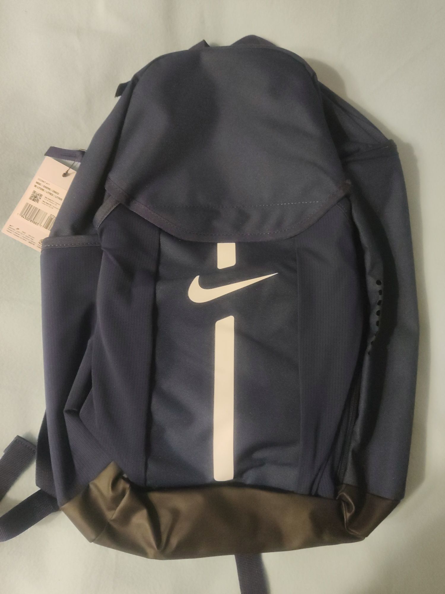 Nowy plecak Nike 30L