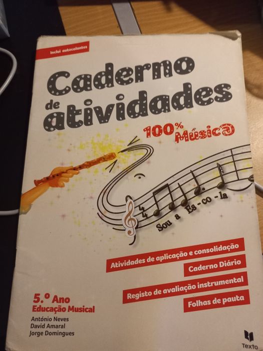 Cadernos de ativ. Inglês História e Geografia Música 5ºano