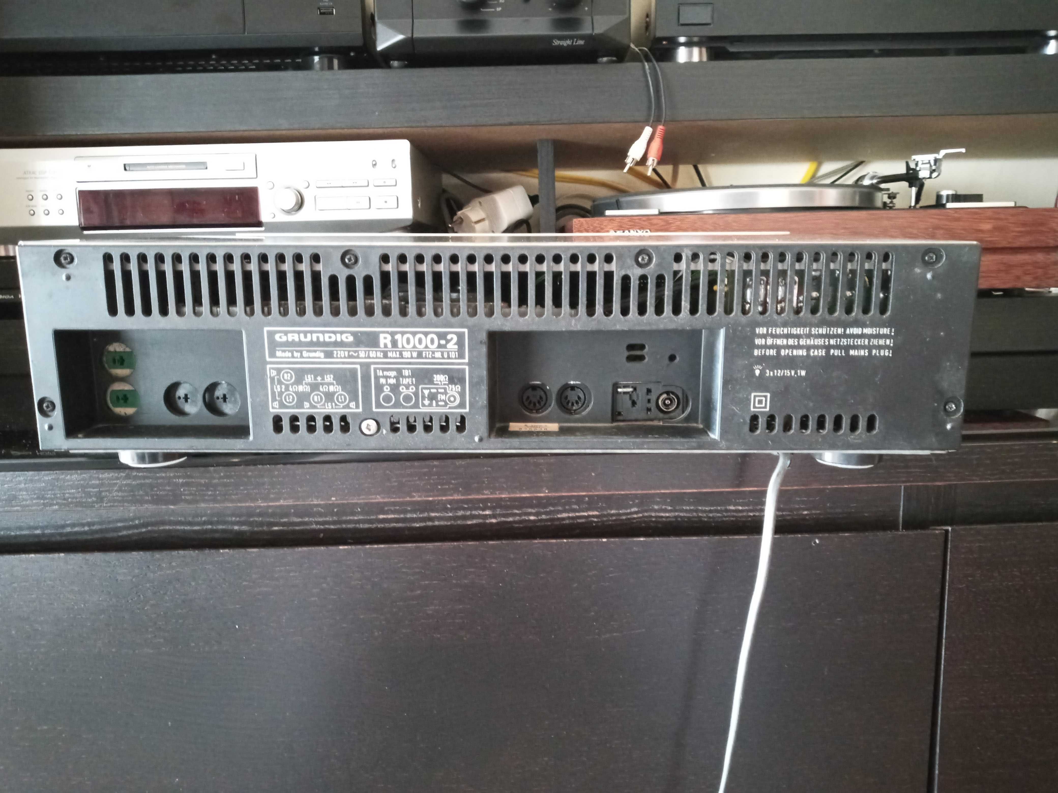 Amplificador Grundig R 1000-2