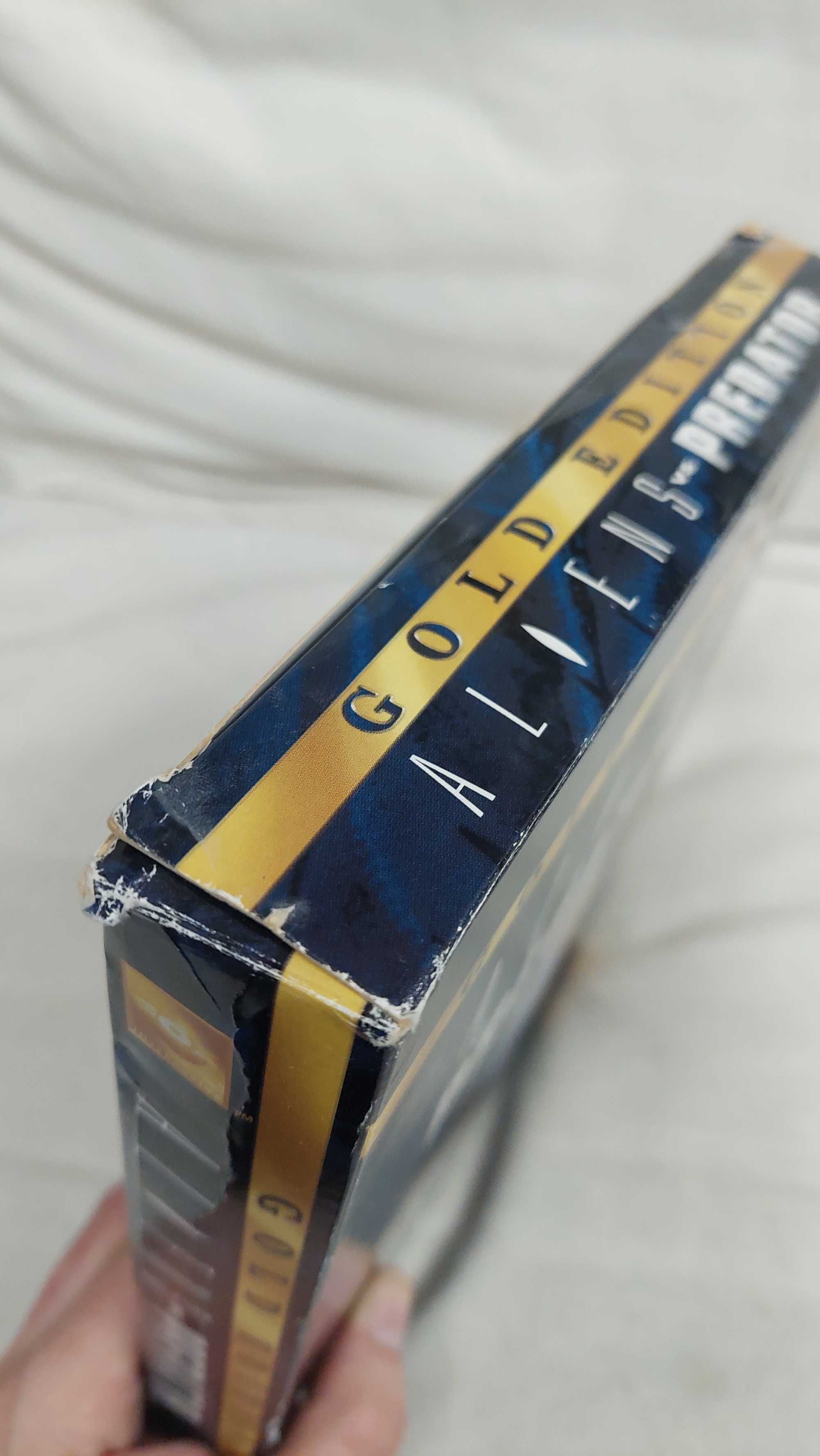 Aliens Versus Predator Gold Edition - PC Big Box + poradnik