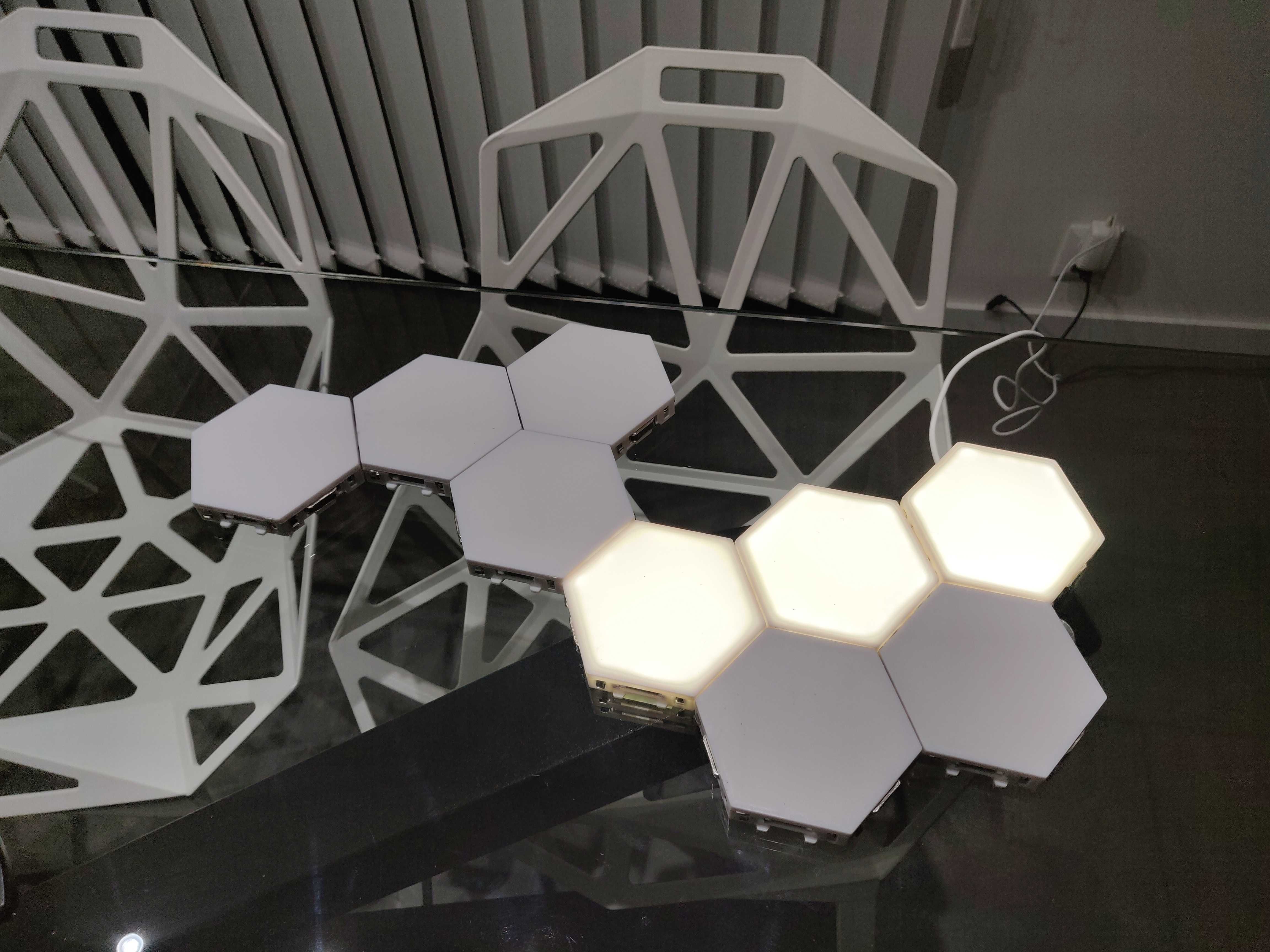 Lampy LED hexagonalne modułowe