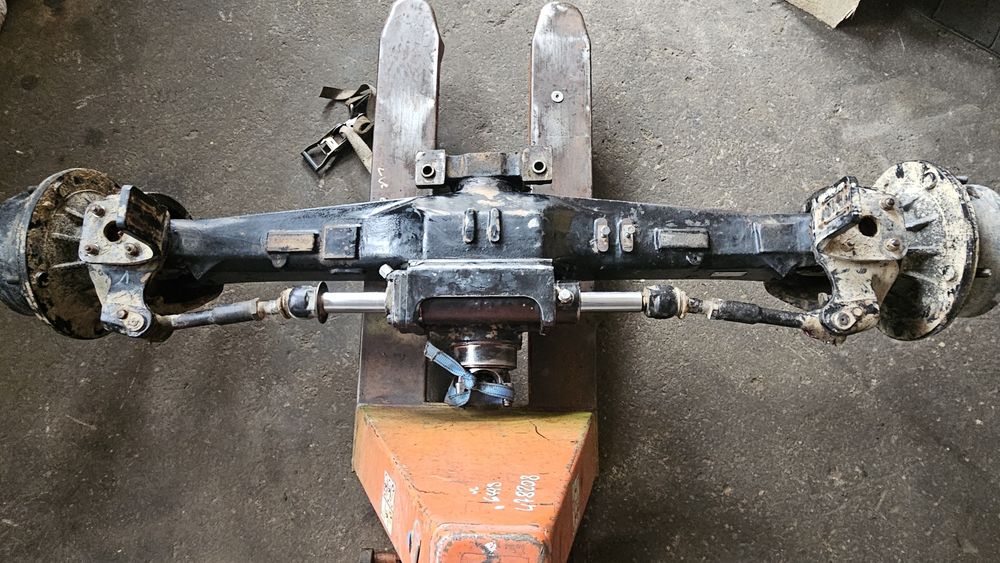 Naprawa maszyn JCB Kramer..Silniki mosty napędowe skrzynie biegów itd.