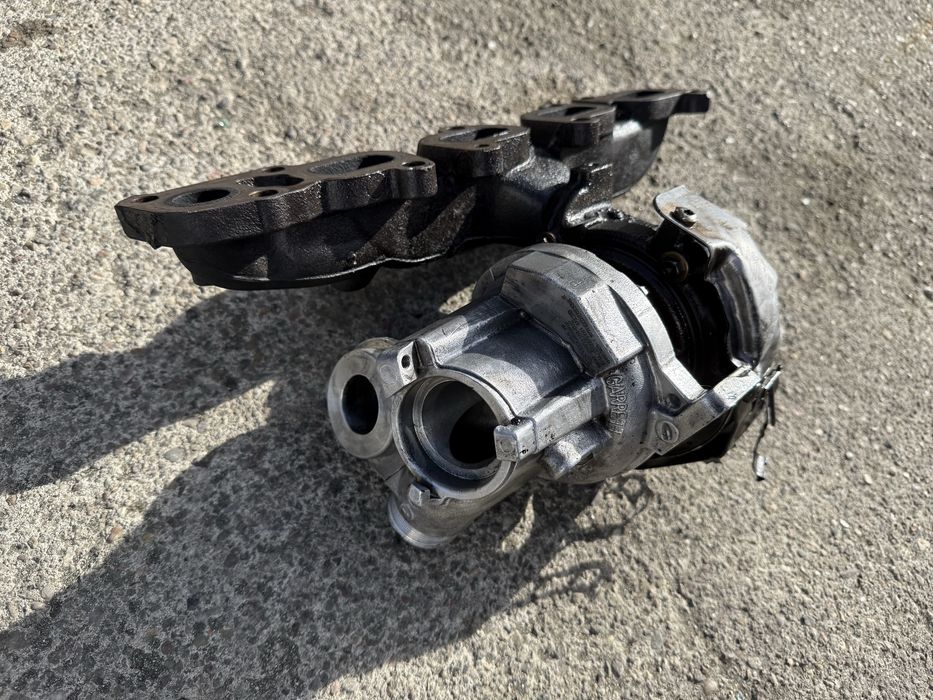 VW Caddy Golf VII 1.6 TDI Turbosprężarka 04L971501C