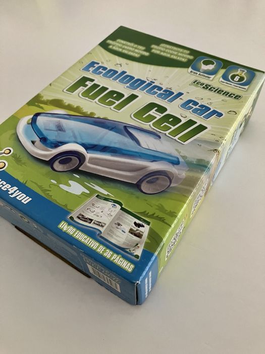 Ecological car Fuel Cell - Science4you