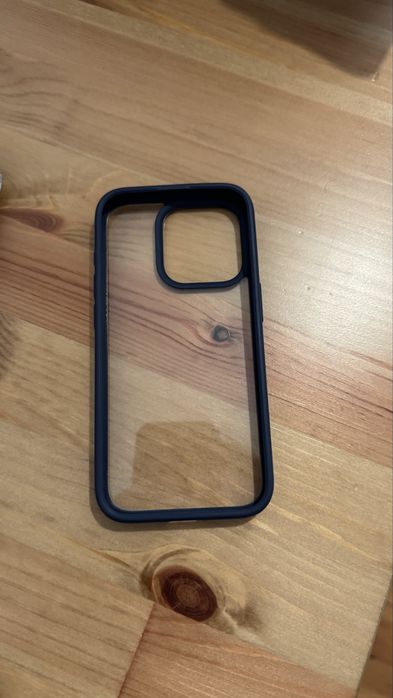 Iphone 15 pro Case Spigen