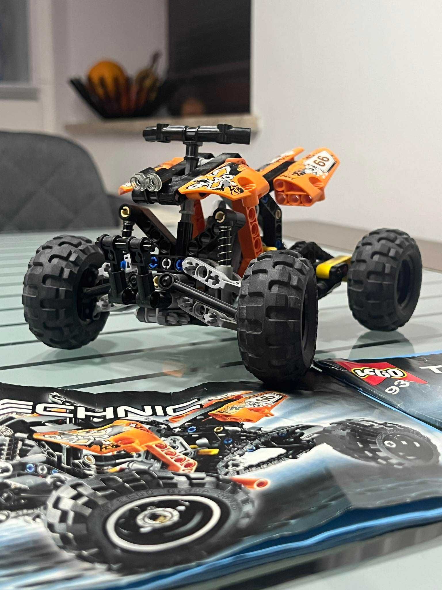 Zestaw LEGO 9392 Technic - Quad
