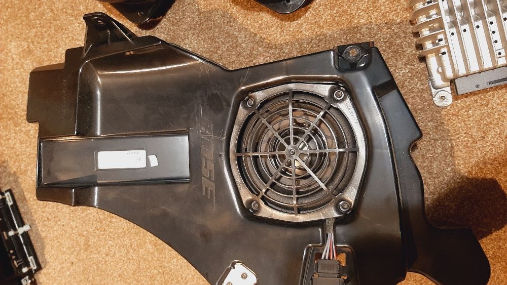 Audi a3 8p 08-12 Sportback Głosniki BOSE Wzmacniacz Subufer Wzmacniacz