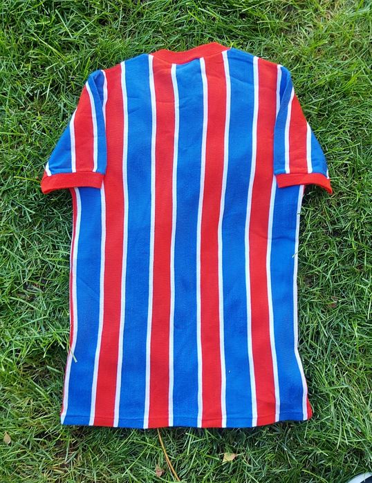 Camisola do Gil Vicente anos 70