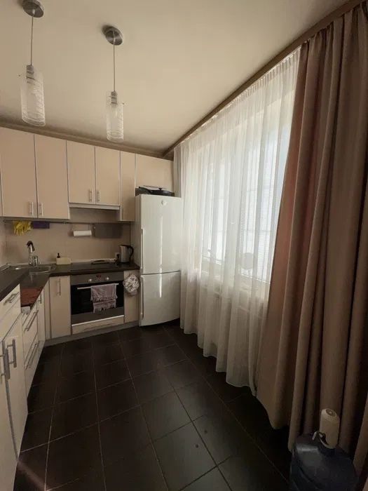 Лучшая 2 к 50 м2 Людвига Свободы Асхарова Победы Алексеевка