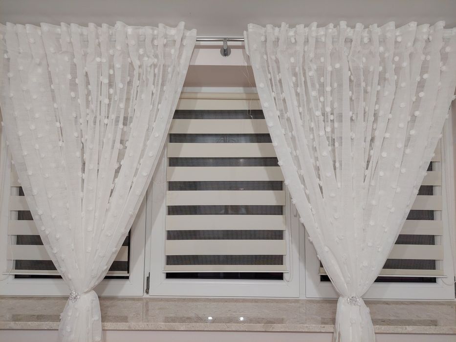 Komplet firan pomponiki dla dziewczynki  150 300 cm