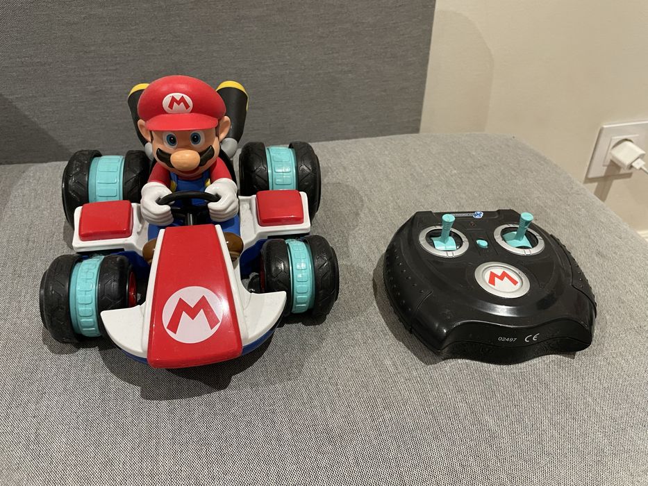Super Mario carro telecomandado