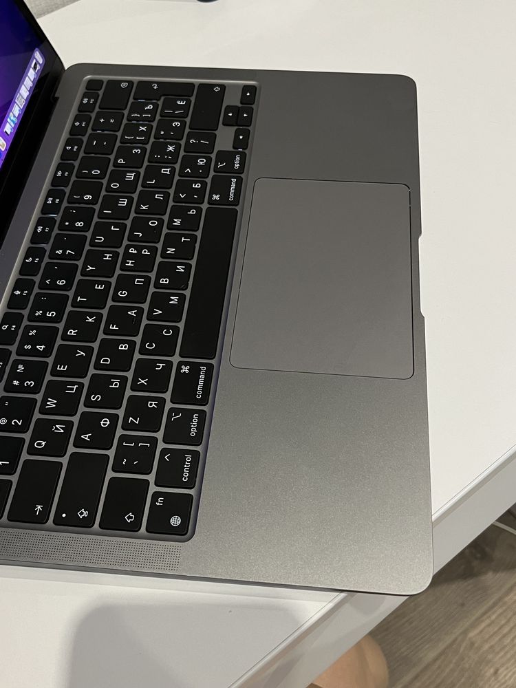 Macbook Air 13 на М1 256 гб з коробкою сірий макбук