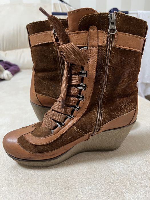 Зимові черевики жіночі