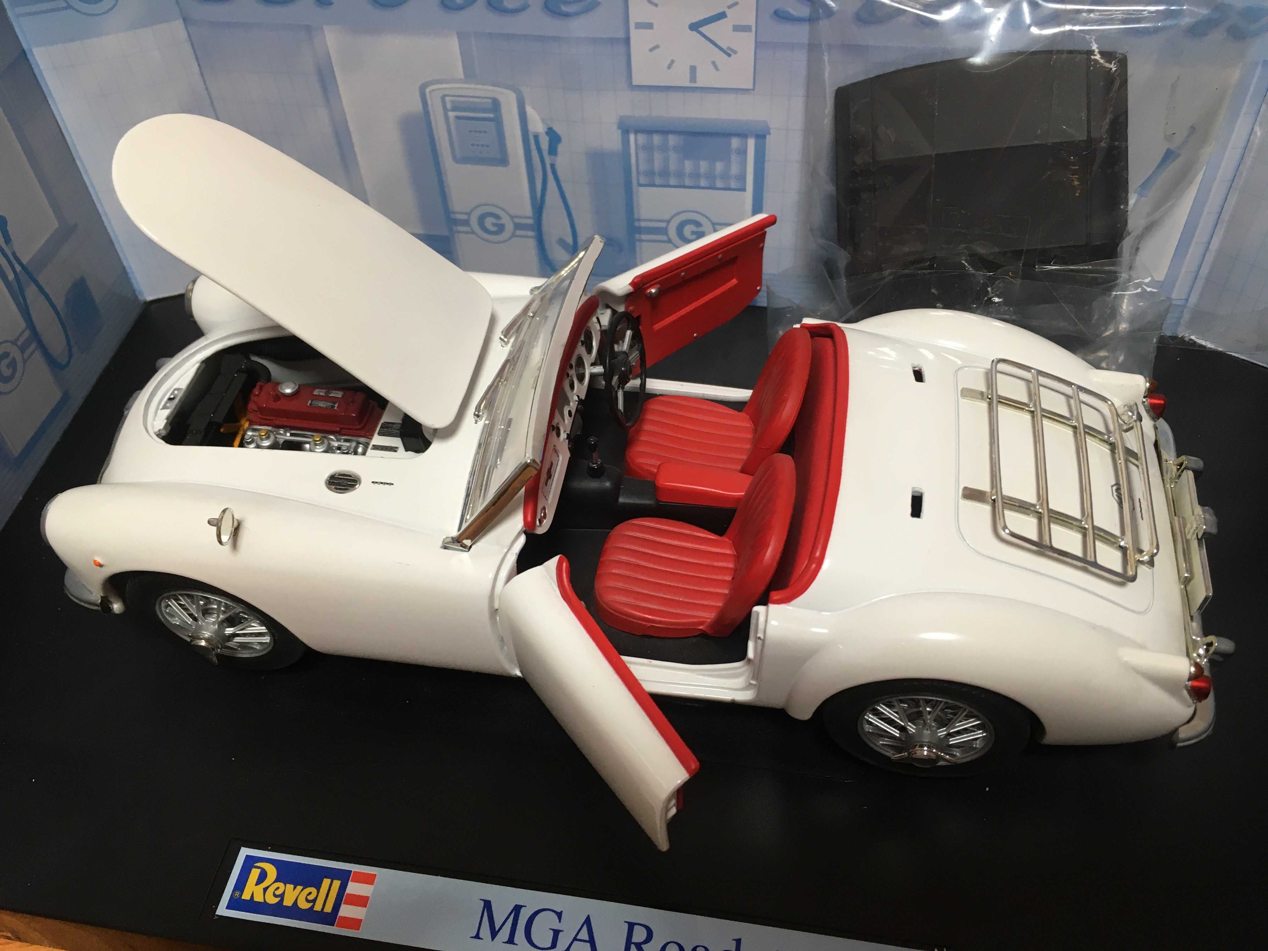 MG MGA roadster, RHD, Revell, 1:18