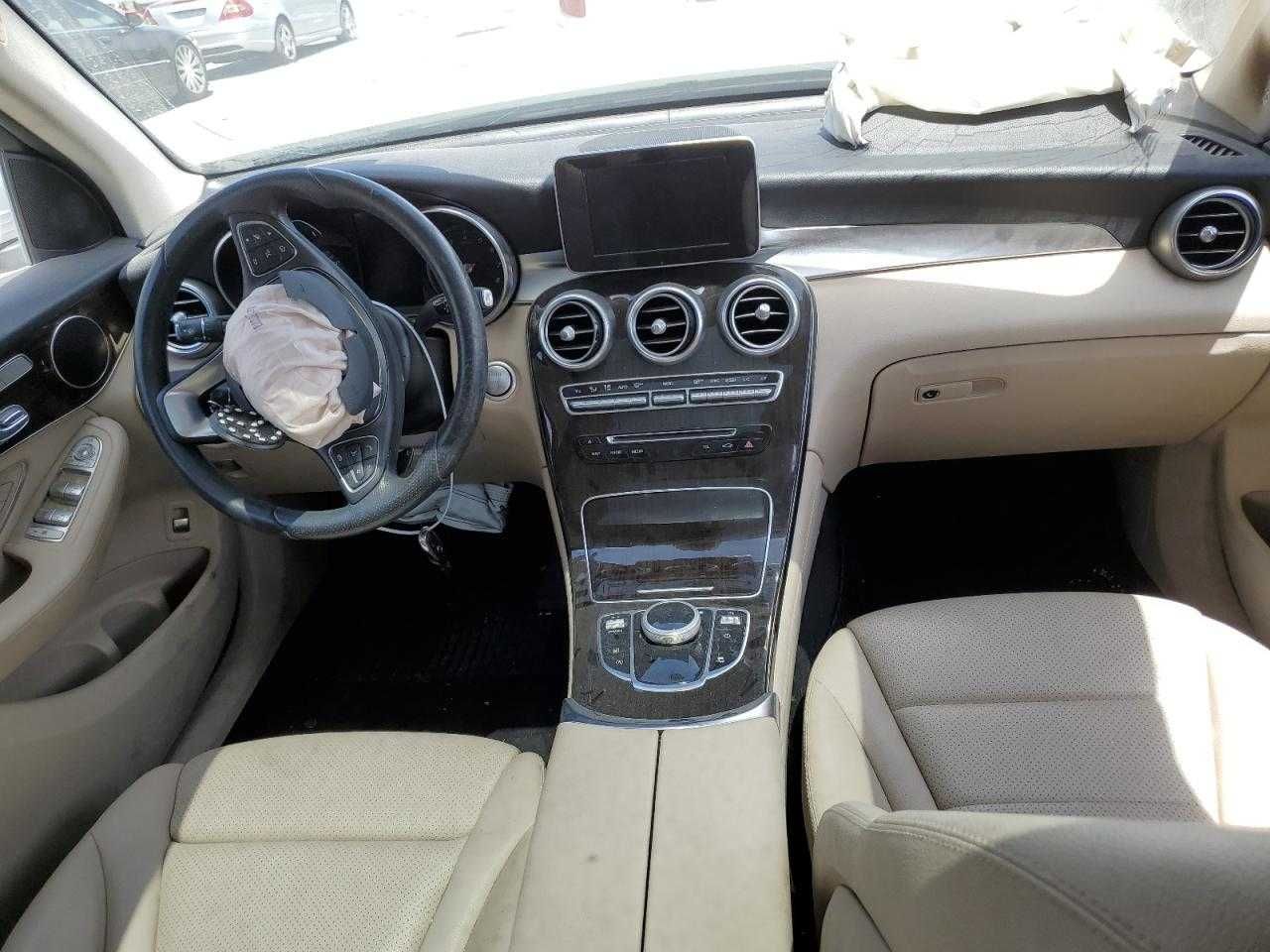 Розмитнений Mercedes GLC 300