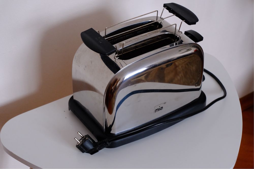 Тостер Mia Model No. TA 4703a (Німеччина)