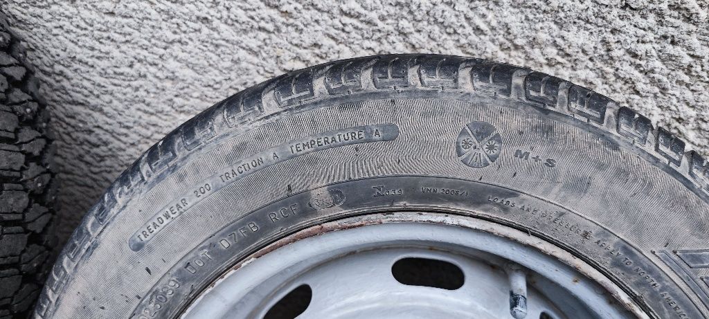 dovex 165/70 r13 Все сезонні шини з дискамм