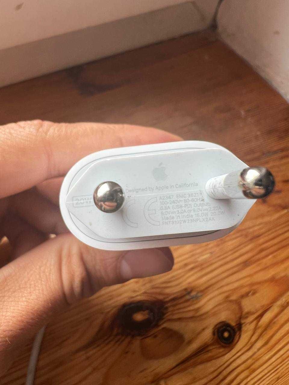 Zasilacz sieciowy Apple USB-C 20 W (model A2347)