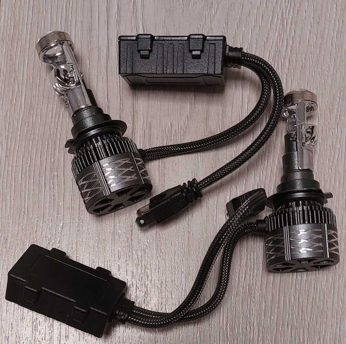 Продам Led лампы Н7