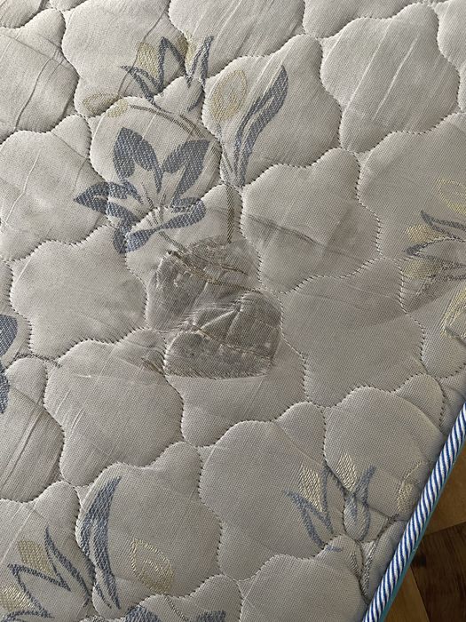 Продам матрас 180х200