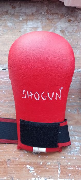 Napięstniki do karate WKF Tokaido ochraniacze rękawice