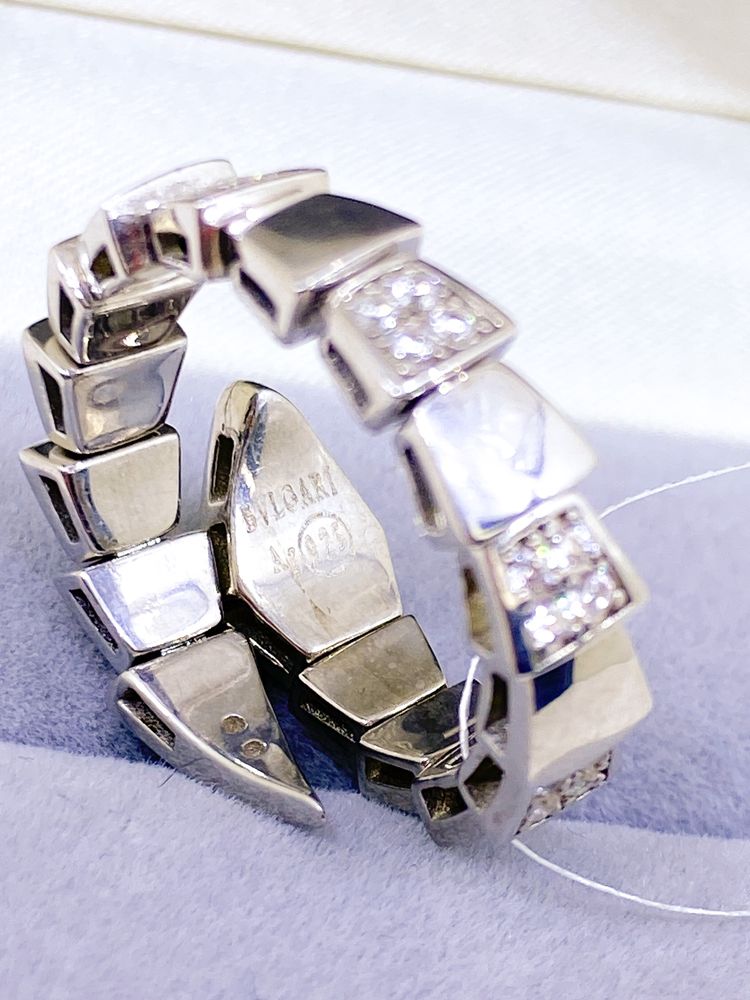 Кольцо каблучка кільце срібло срібне нове змія каміння cartier bulgari