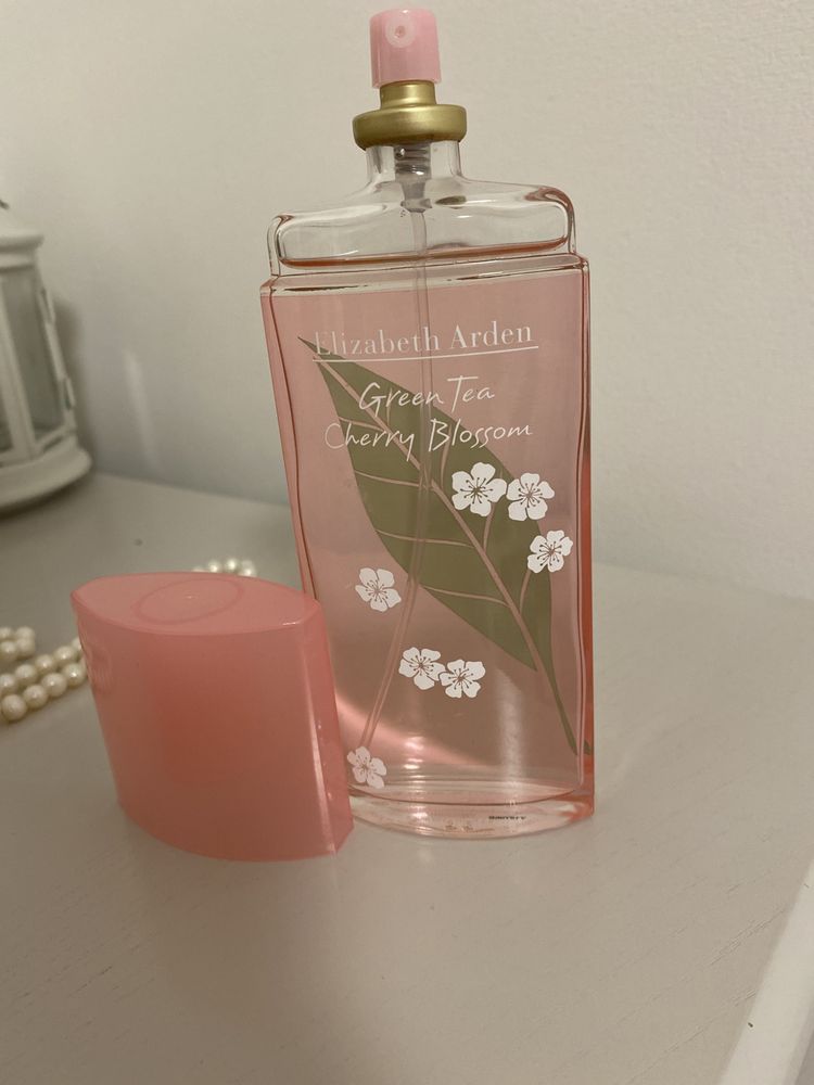 Green Tea Cherry Blossom Elisabeth Arden парфумовпна вода