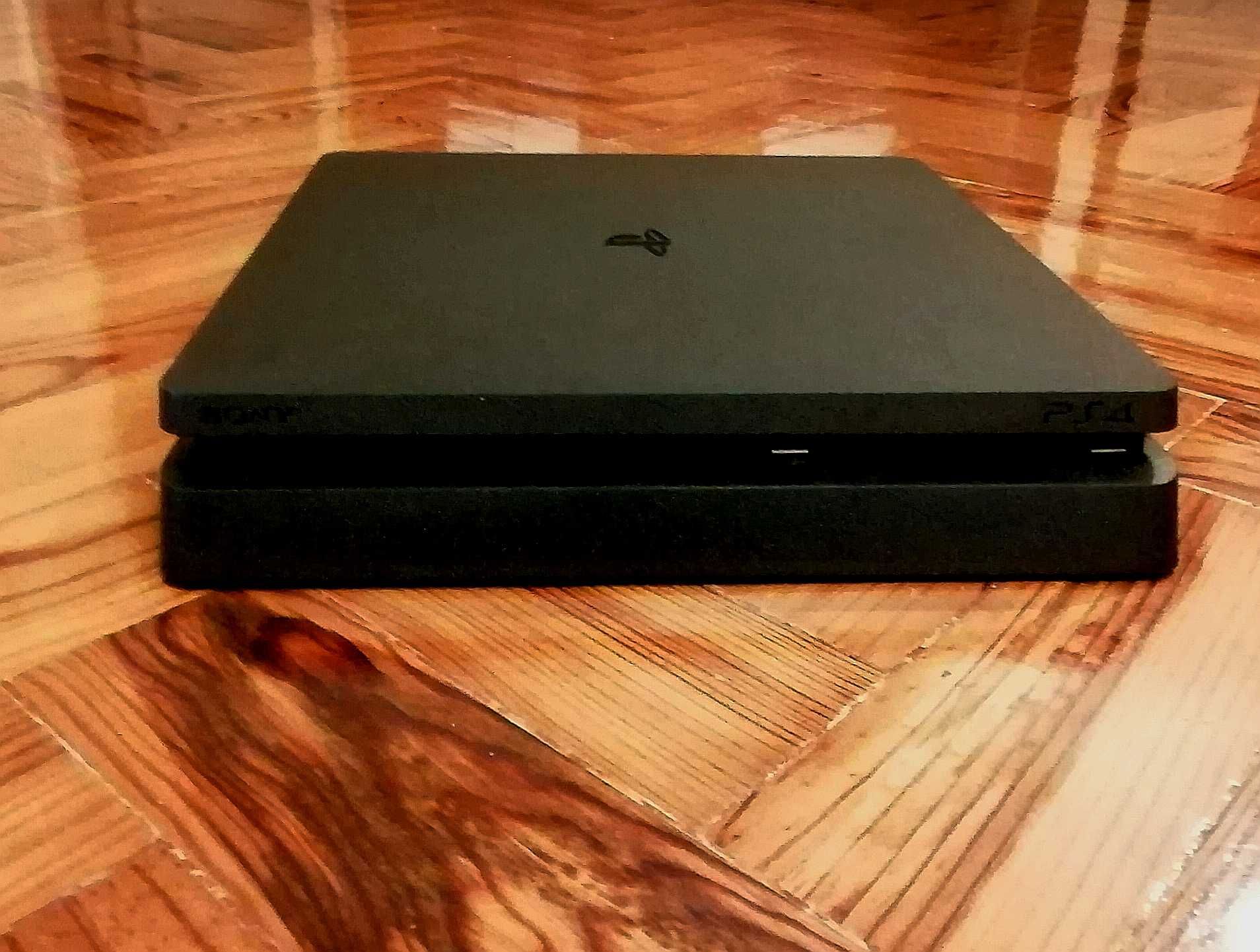 Playstation 4 com 2 COMANDOS-NOVO PREÇO