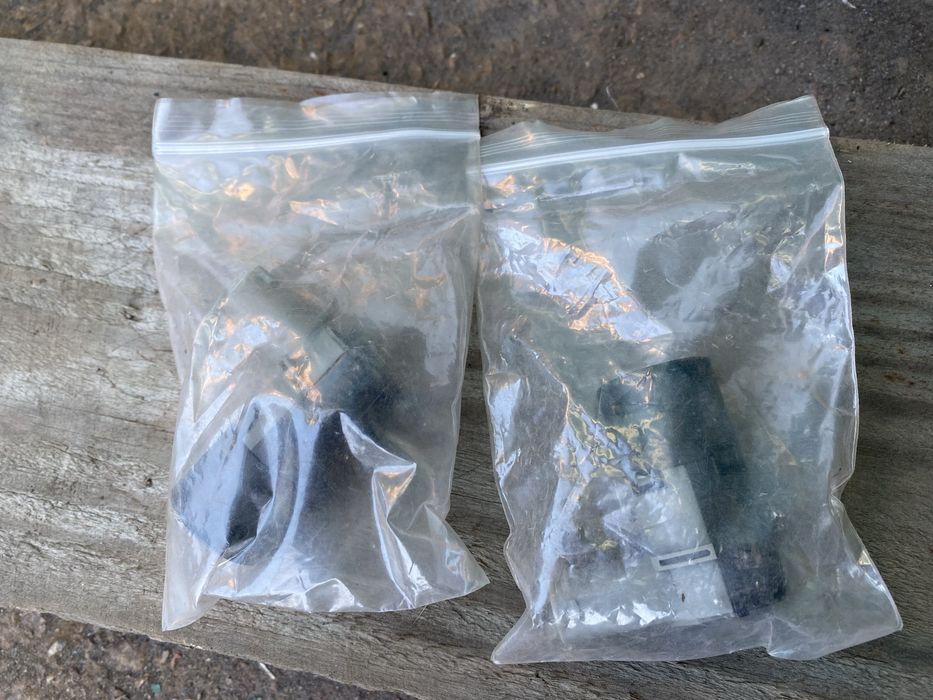 Парктроніки 2шт нові Торг!