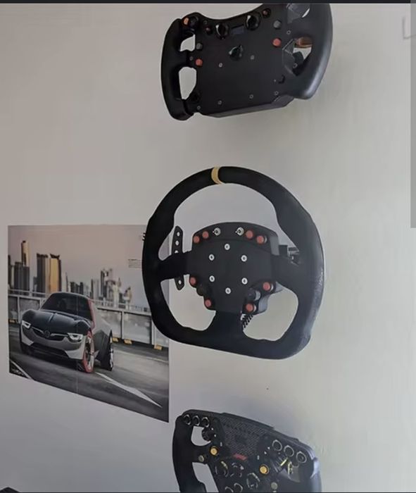 Suporte parede para volantes