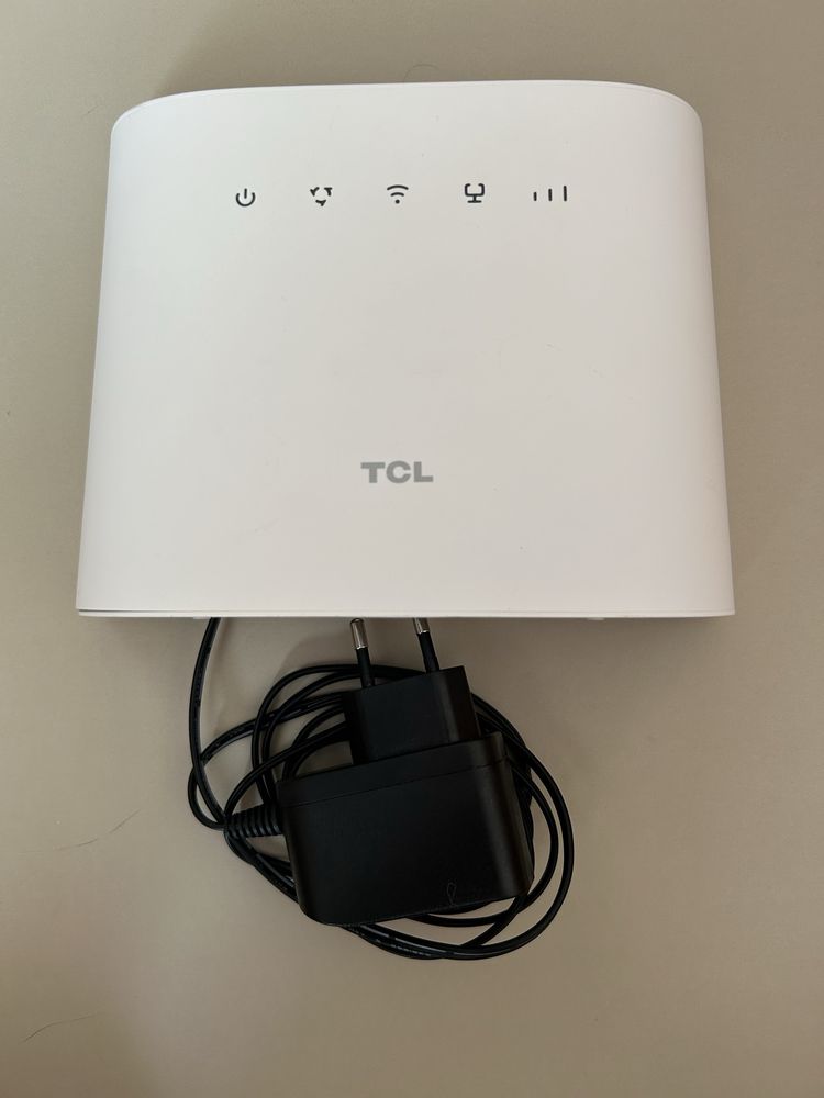 TCL LinkHub HH63V1 cat 6 стаціонарний 4G LTE wifi роутер категорії 6