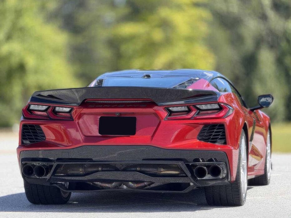 Chevrolet Corvette      2022