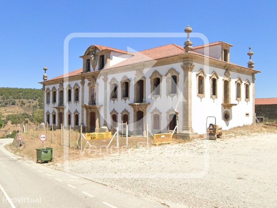 Palácio dos Pimentéis - Unidade Hoteleira, em Mogadouro. Bragança.