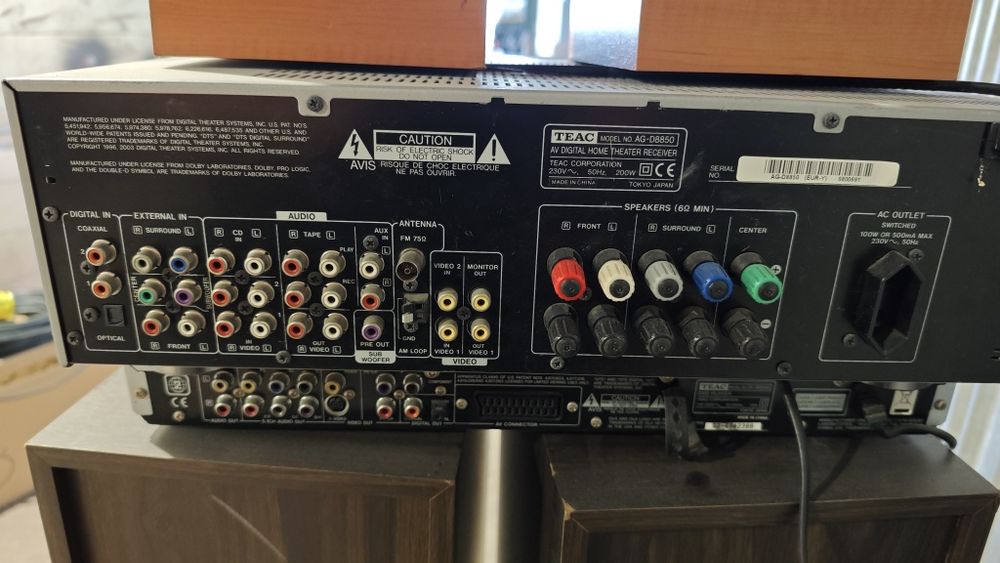 Amplituner Teac AG-D8850