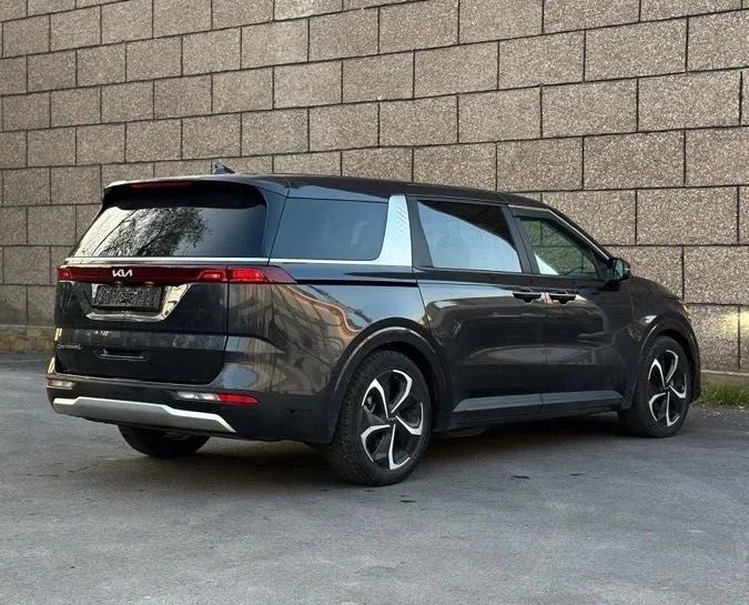 2022 KIA Carnival 2.2 дизель