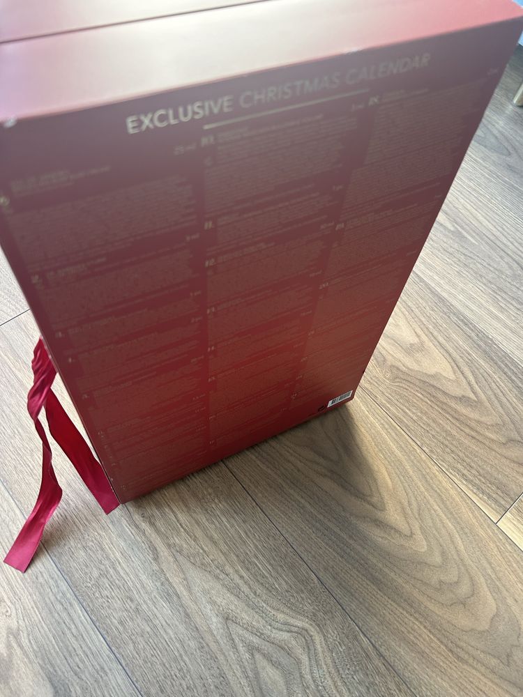 Douglas box kalendarz