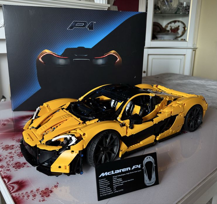 Конструктор LEGO Technic McLaren P1  (42172) Оригінал. Повний комплект