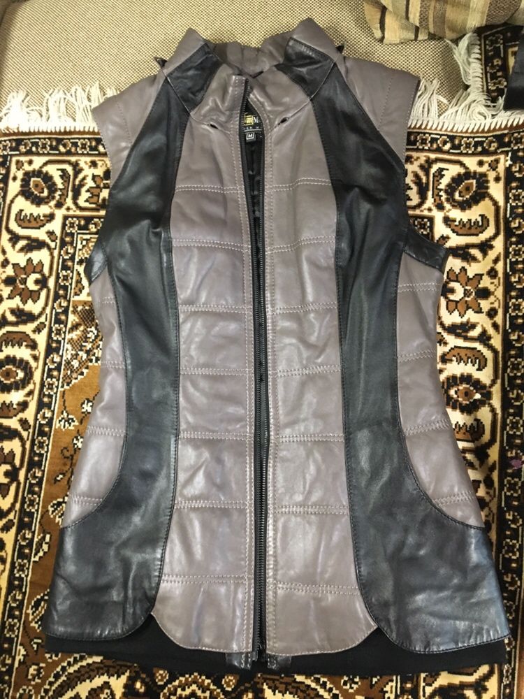 Новая кожаная куртка, кожаный пуховик на синтепоне Fabio monti