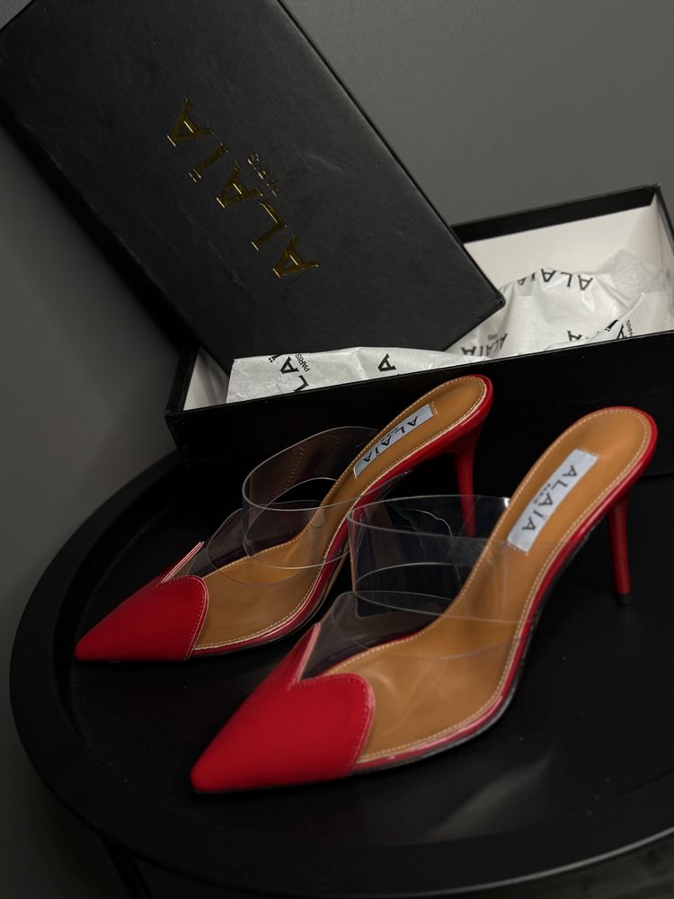 Туфли на каблуке алая alaia на каблуке босоножки мюлі сабо