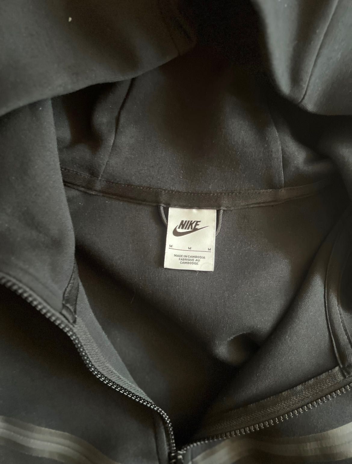 Nike Tech Fleece / M