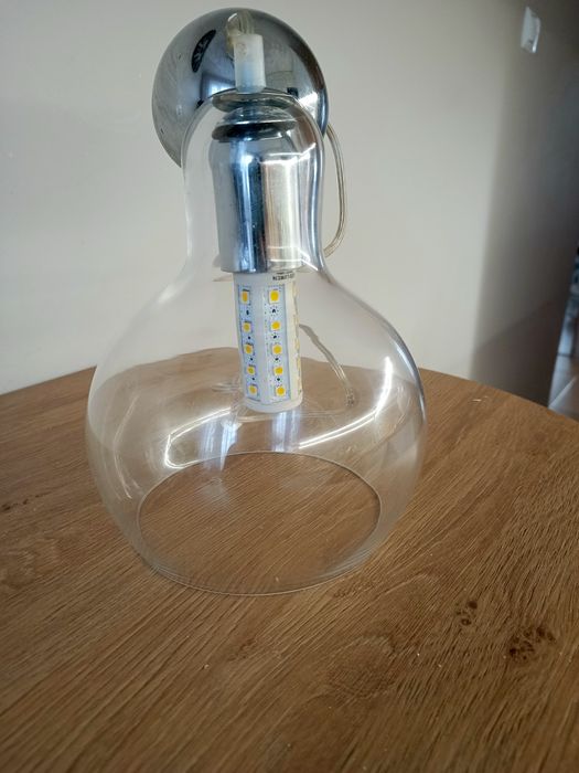 Lampa wisząca z żarówką led