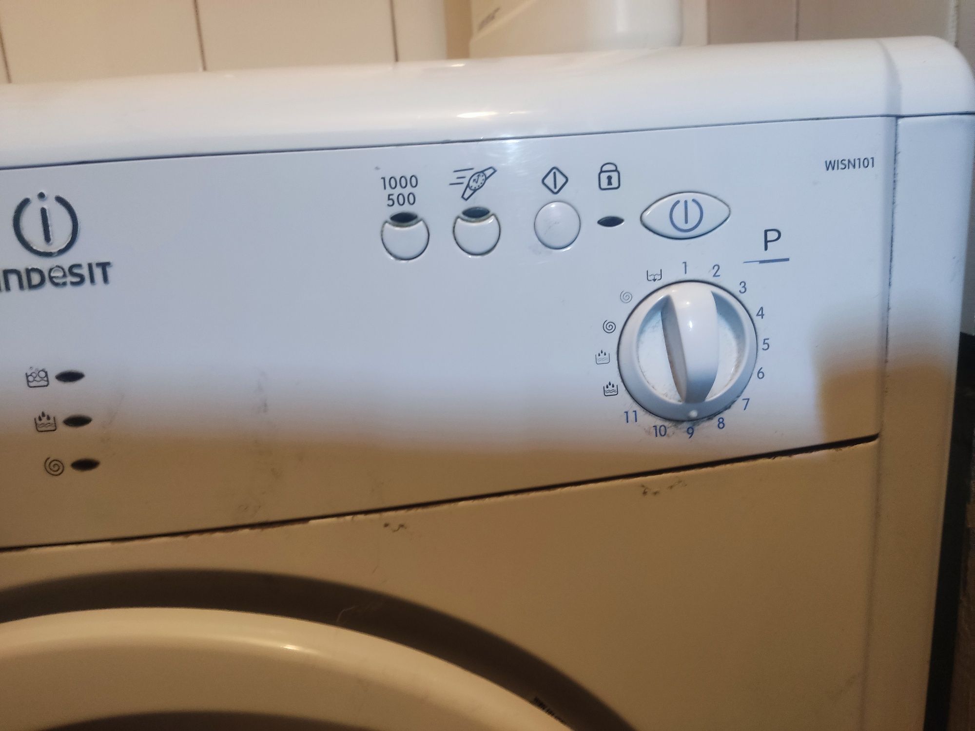 Indesit WISN101 робоча, під заміну підшипників