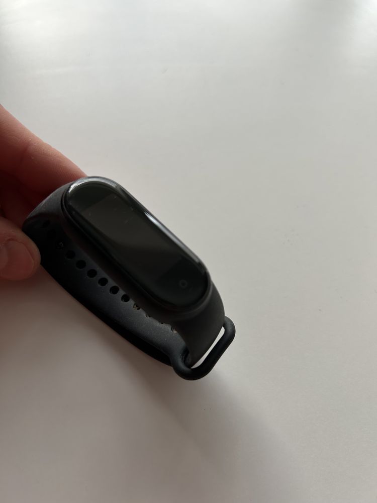 Xiaomi mi band 5 z ładowarka silikonowy pasek opaska sportowa