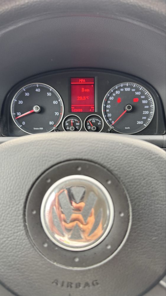 Volkswagen Touran Фольксваген Тоуран 2006 р 1,6 MPI бензин 6МКПП