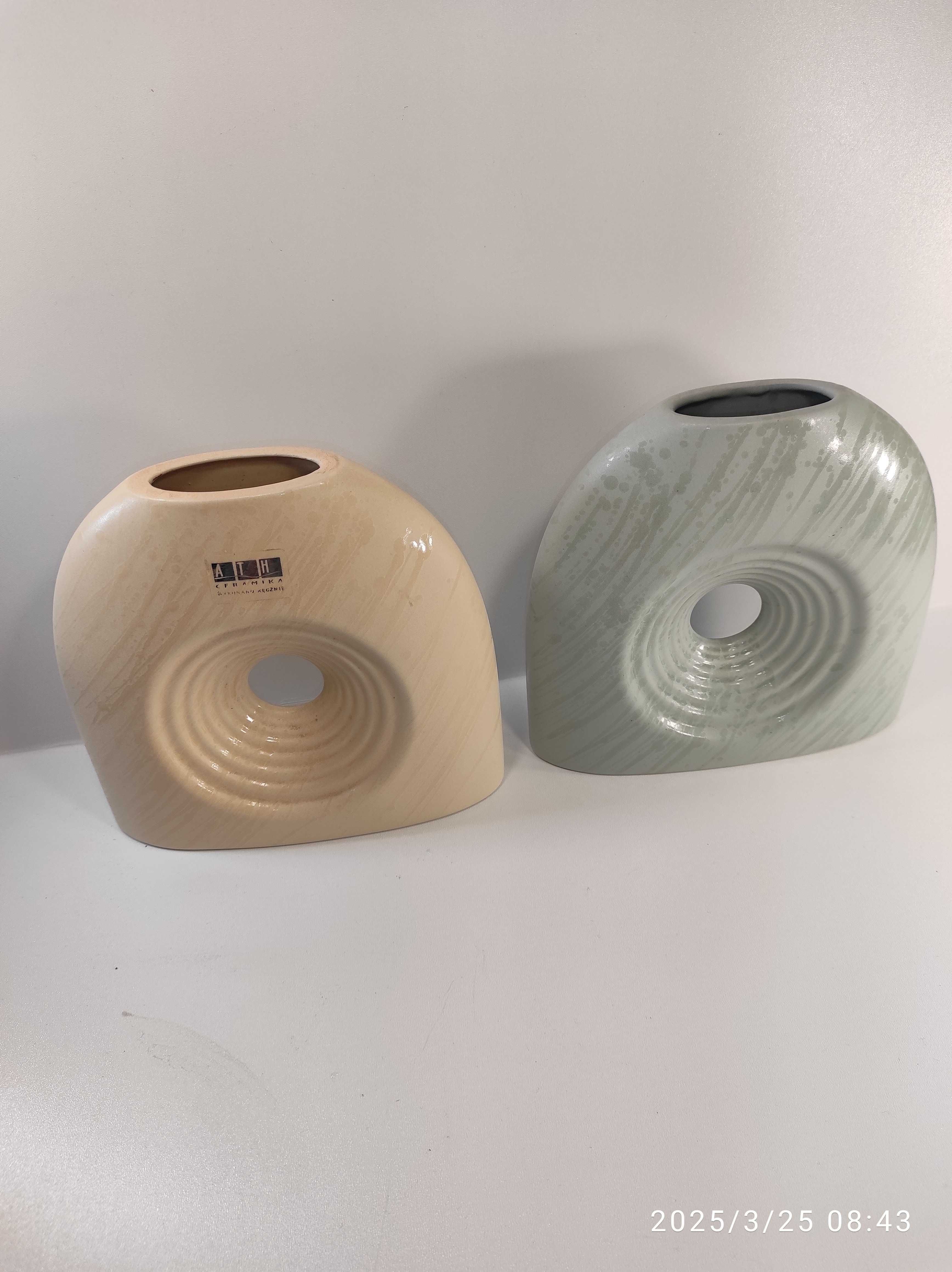 Wazon ceramiczny z dziurką ceramika wys 19cm beżowy i szary