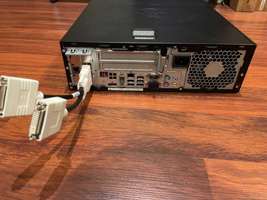 Computador HP 5800 Intel Core i5 1T disco 4G RAM