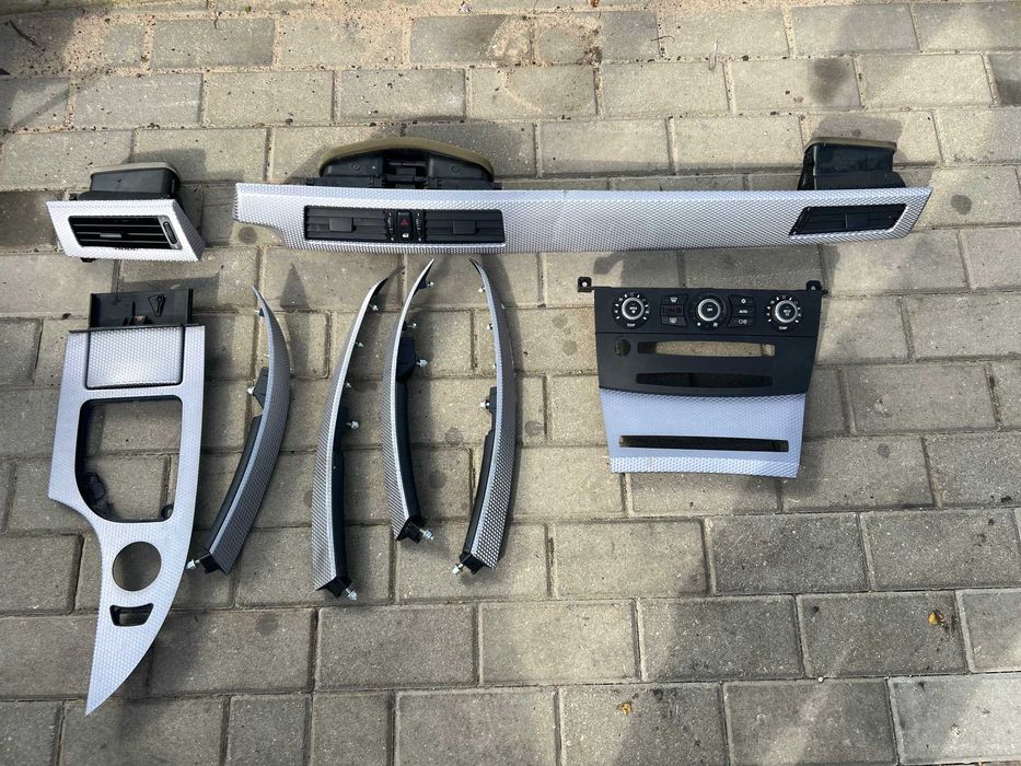 Listwy Dekory BMW E60 E61 Przedlift Alu Cube Pure Europa