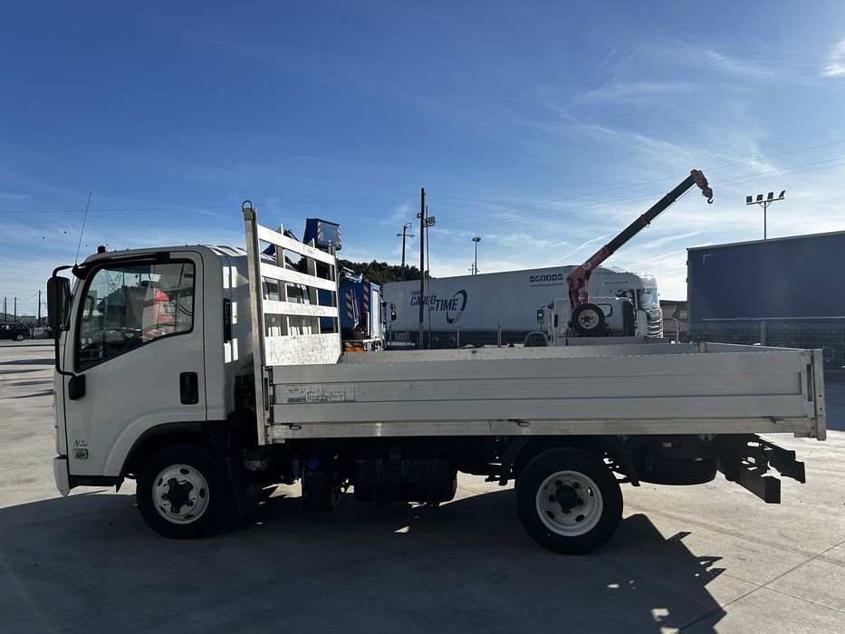 Isuzu n35 carroçaria em aluminio