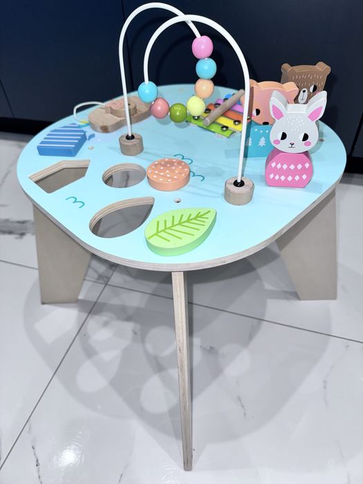 дитячий розвиваючий столик
